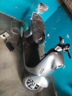 Electric scooter