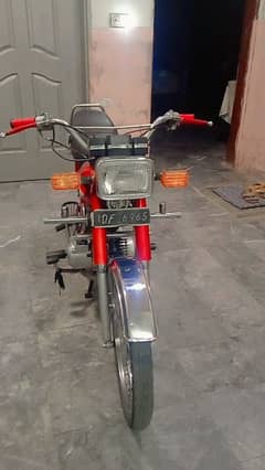 yhamha yb 100 urgent sale karna hy  03215129681