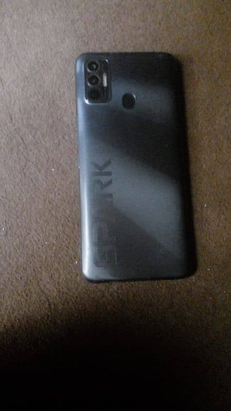 techno spark 7 4/64 10/10 condition 2