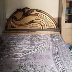 king size bed with mattress
