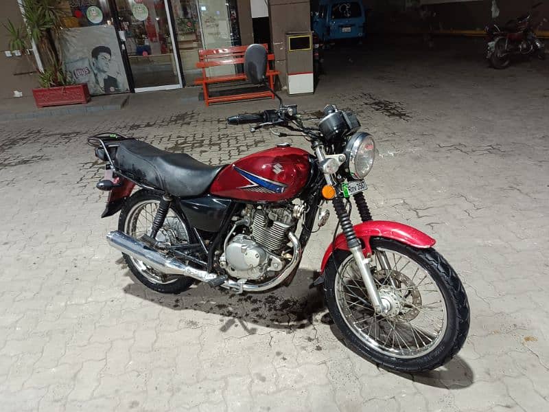 suzuki gs 150se 2016 model 6