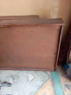 storage drawers under bed+canbe used as kidsbed