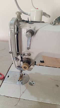 Heavy duty sewing machine