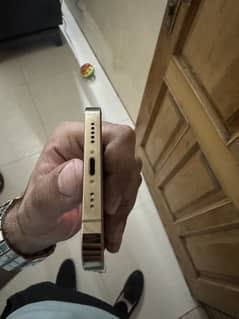 Iphone 12 pro pta approved minor crack