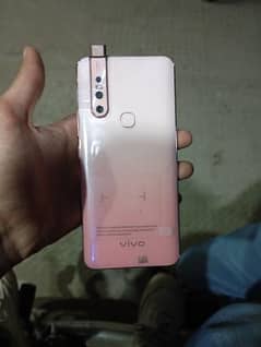 Vivo V15