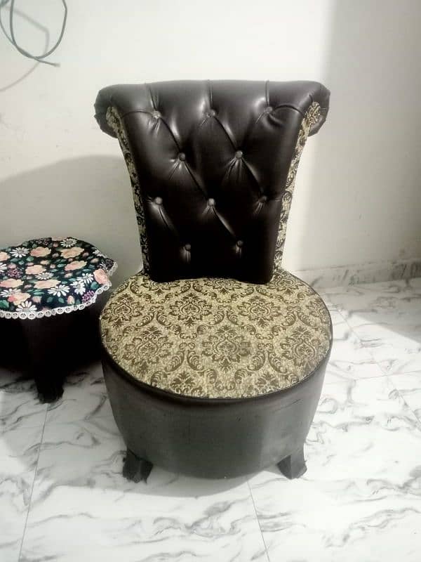 bed side tables and sofa set and almari and dressing table 5