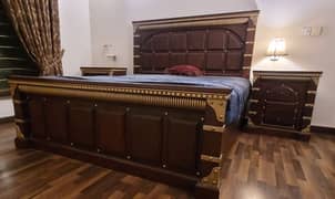 King Size Bed and dressing table