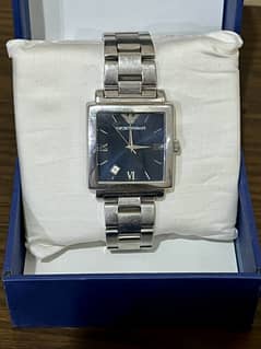 Used wrist watch EMPORIO ARMANI