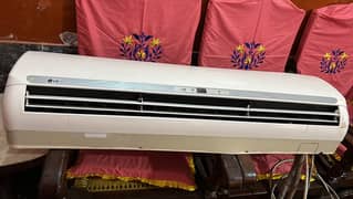Ac second hand used and all ok agar kisi bhi koi chya tuu vo rbta kar