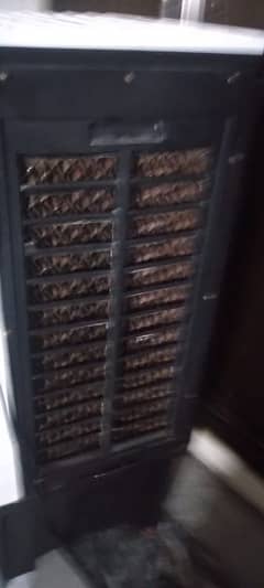 good condition bilkul new ha bohut Kam use Howa ha . Salamat bagh lahor