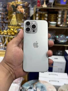 I phone 16 Pro max factory unlock 256 gb 4 month complete SIM time