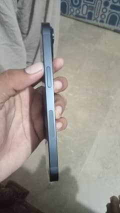 iPhone 14 LLA model