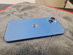 aoa i am seeling i phone 13 jv 128  condtion 10 by 10