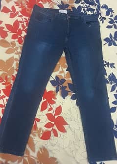Breakout jeans