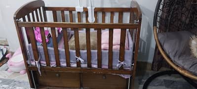 baby cot
