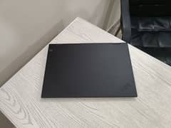 Lenovo thinkpad x1 yoga core i7 8th gen quadcore 14 inch 2k 360 touch