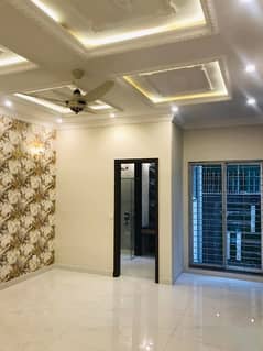10 Marla Tile Floor 5bed Double Story House Is For Sale In Wapda Town F-2 Block