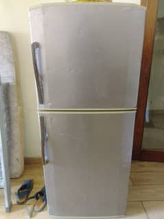 Haier full size fridge for sale. Full janeuin condition.