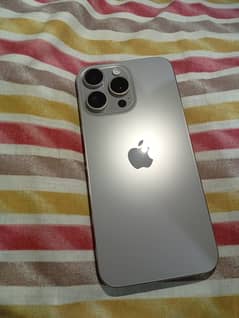 Iphone 15 pro max - factory unlocked - 256gb