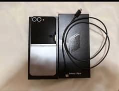 SAMSUNG Z FLIP 6 Silver