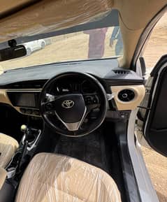 Corolla Altis Grande 1.8 (Manual)