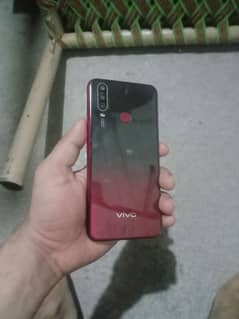 vivo y17