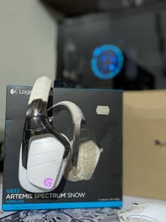 Wireless Logitech G933 Spectrum white Gaming Headsets