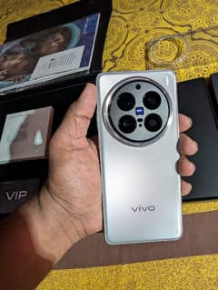 VIVO X200 pro  5G  Ram 16Gb/ Rom 512Gb