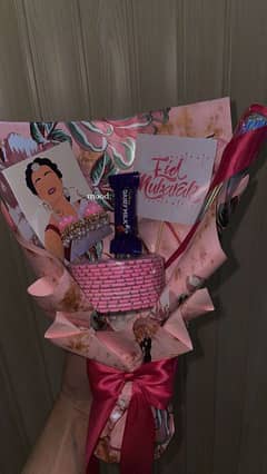 Coustimze bouquet in every clr