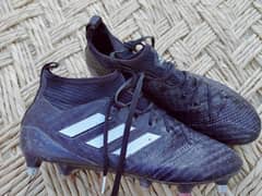 Football shoes uk 8