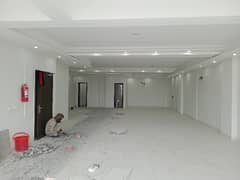 08 MARLA OFFICE FIRST FLOOR WITH ELEVATOR EXCELLENT LOCATION