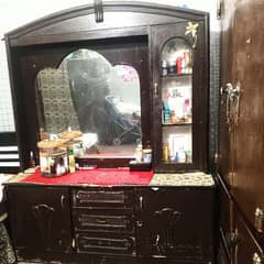 dressing table