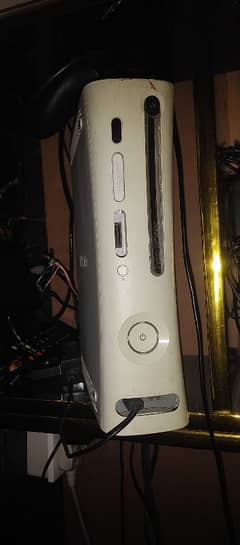 xbox 360 with 1 controller