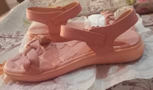 New Sandle (Cat Walk) , Size : 9 (9.5 inch)