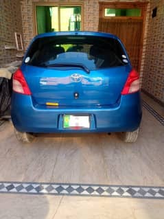 Toyota Vitz 2010