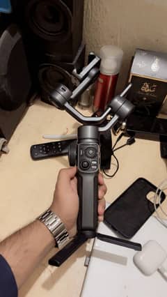 Dji Zhiyun Smooth 5 Smartphone Gimbal Stabilizer