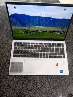 DELL 3520 core i5 12th generation