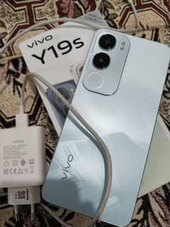 Vivo y19s ram 6Gb  rom 128Gb