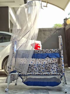 Baby swing (Jhula) 10/10 Condition as new