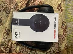 p47 bluethooth wire less head phone with box and cable