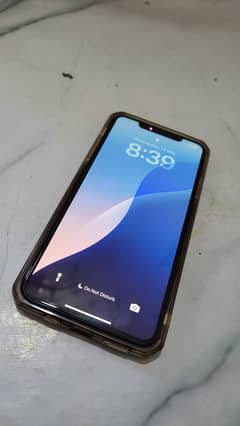 I phone 11 pro Max 64gb