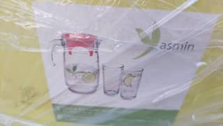 brand new glass jug set