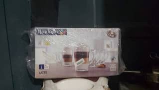 brand new latte cups