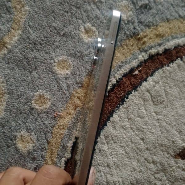 sparx neo 8 plus  (4/64) with box (condition) 10/8.5 3