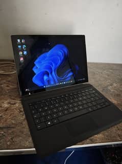 Microsoft Surface Pro 4 i5 7th Gen (8/256) GB