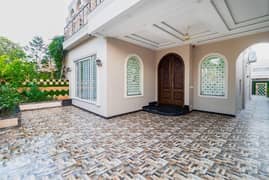 14 Marla House For sale In Beautiful PAF Falcon Complex