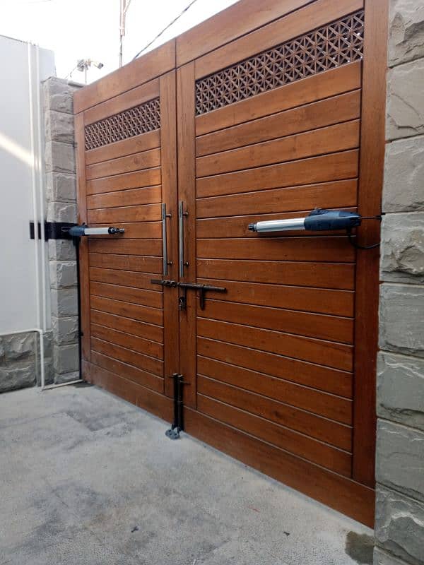 Swing Gate Opener Motor Remote control Gate 1