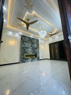 10 MARLA BARND NEW UPPER PORTION FOR RENT IN JUBIEEL TOWN