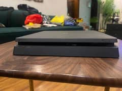 Ps4 Slim with GTA 5