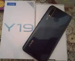 vivo y19 4/128 available